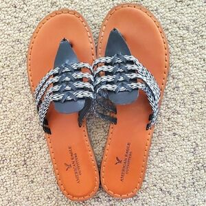 American Eagle Outfitters Women's Black/White/Tan Sandals Sz 9